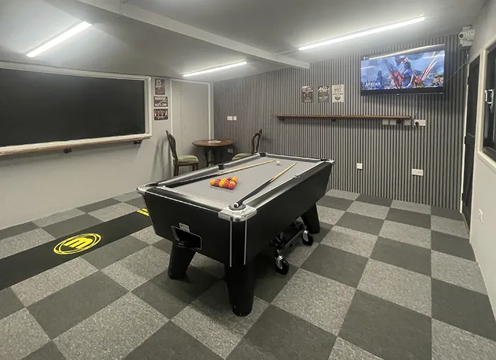 Nags head games room 700
